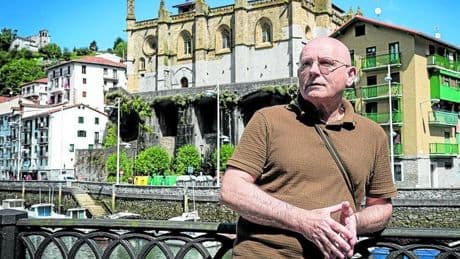 Txomin Badiola, un escultor «capturado» por la literatura