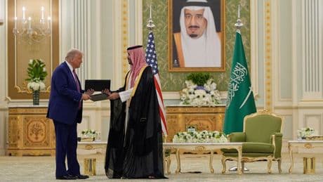Trump in Saudi Arabien - Das steckt im 600 Mrd. Mega-Deal