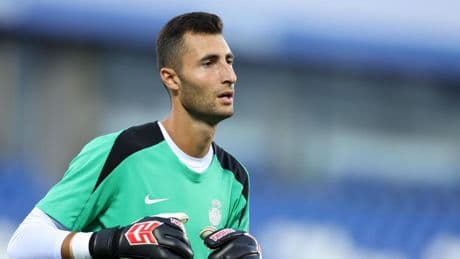 El Real Betis, muy atento a la situación del meta Greif