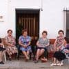 ‘Geen straffeloosheid voor deze zes oma’s!’: goedbedoelde foto zorgt voor nationale rel