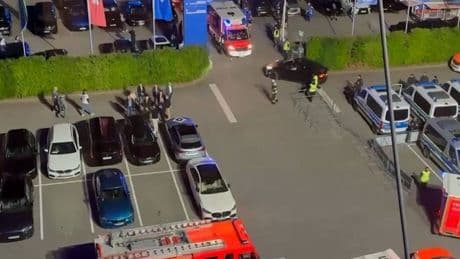 Infolge des Platzsturms nach Schlusspfiff: Etliche Schwerverletzte bei Aufstiegsfeier des HSV