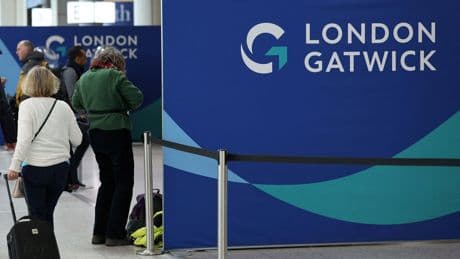 Un fallo técnico en el control aéreo de Londres paraliza en tierra todos los vuelos que salen del Reino Unido