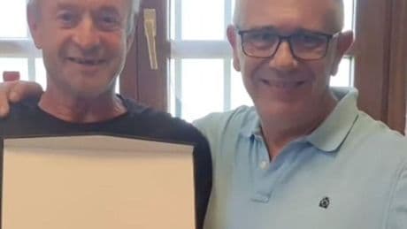 Un valenciano viaja a Euskadi para encontrar a un vasco que les ayudó en la dana: «Solo sé que se llama Iñaki»
