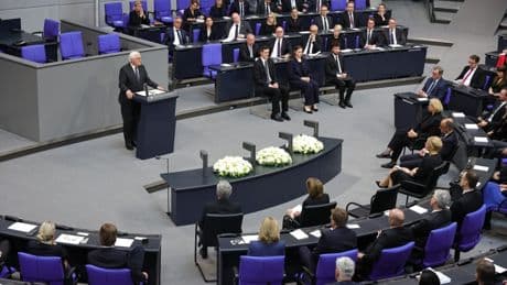 Steinmeier im Bundestag: „Wir alle sind Kinder des 8. Mai“
