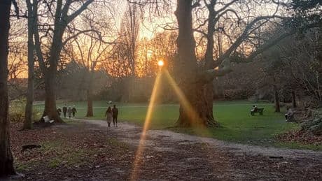 I Tried 'Mindful Walking' To Help Manage My Anxiety – 10 Minutes A Day Was Life-Changing