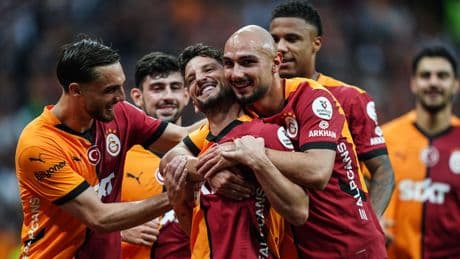 Şampiyon Galatasaray ligi galibiyetle noktaladı