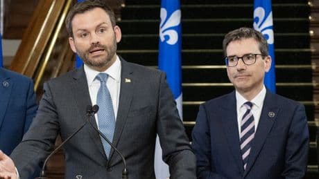 Do Quebecers support pipelines now? Their politicians can't agree