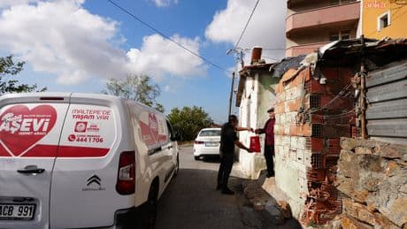 Maltepe Belediyesi'nden 74 bin kişilik yemek hizmeti