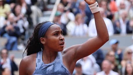 Coco Gauff kroont zich tot Roland Garros-kampioene na enerverende finale tegen Aryna Sabalenka