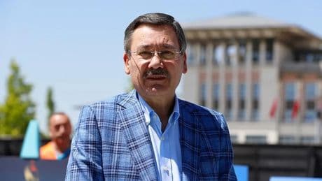 Melih Gökçek Mansur Yavaş’ı hedef aldı: Bombanın büyüğü arkadan geliyor… Ortalık yerinden oynayacak!