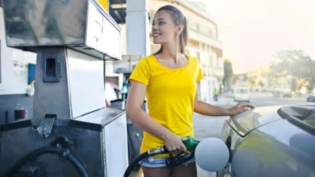 In deze vakantielanden tank je voordelig: plan jouw budget-route