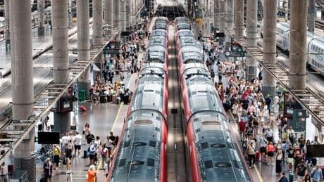 Suspendida la circulación de trenes entre Madrid y Andalucía con pasajeros atrapados desde anoche
