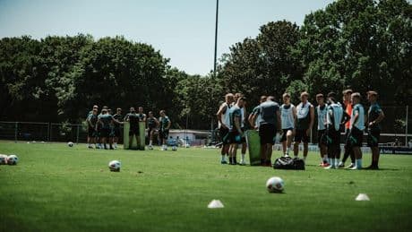 Blitz-Start bei Titz - Hannover 96 holt Karibik-Talent und Israel-Star
