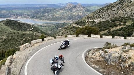 Vacaciones en moto: Consejos para viajar en pareja por las rutas a dos ruedas