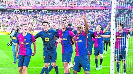 Pau Víctor pospone su futuro a una reunión con el Barça