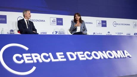 Los alcaldes Jaume Collboni (Barcelona) y Anne Hidalgo (París) defienden la regulación del mercado de la vivienda y reclaman fondos europeos en la Reunión del Círculo de Economía