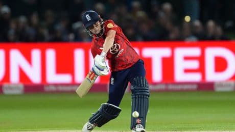 Heather Knight ruled out of England’s summer with hamstring injury