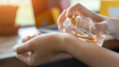 Little-known savings site sees Marc Jacobs' 'perfect summer perfume' slashed from £99 to £33