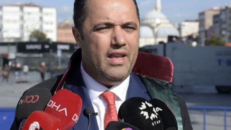 Rezan Epözdemir gözaltına alındı