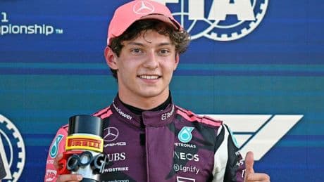 Kimi Antonelli (18) verrast met pole voor sprintrace in Miami, Max Verstappen vierde