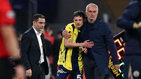 Fenerbahçe 3 puanı kazandı ama! Şampiyonluğu yine ellerinden kaçırdı