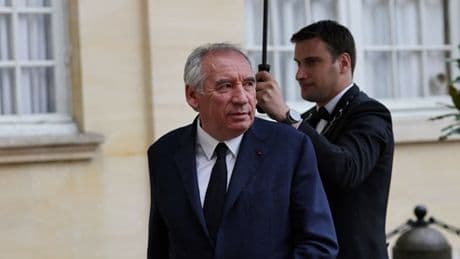 Chute du gouvernement Bayrou : l'économie française face à un nouveau brouillard