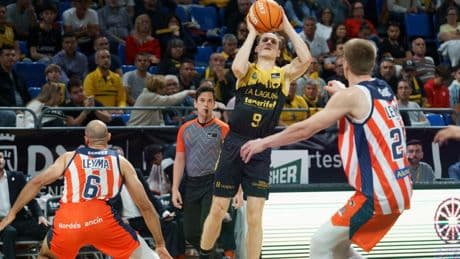 92-83: El acierto exterior al final le da el triunfo al Tenerife y hunde al Leyma Coruña