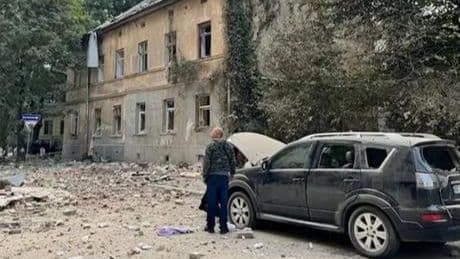 SON DAKİKA HABERLERİ: RUSYA, GECE BOYU UKRAYNA'NIN BATISINI HEDEF ALDI, ÖLÜ VE YARALILAR VAR!