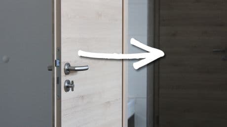 Tür fällt ständig zu? Mit diesem Trick ist das Problem in 5 Minuten gelöst