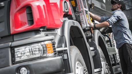 Les États-Unis suspendent la délivrance de visas aux chauffeurs routiers étrangers