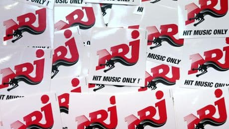 «Négociations exclusives» entre NRJ et CMA Média pour la cession de la chaîne Chérie 25