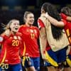 Topfavoriet Spanje blijft in de race voor eerste EK-titel na zege op gastland Zwitserland
