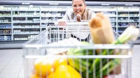 Fitness influencer shares 11 Aldi products that helped her drop 20lbs