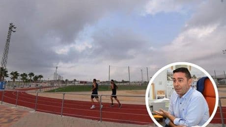El alcalde desmiente a Vox y niega el veto a un rezo islámico en el polideportivo de un pueblo murciano