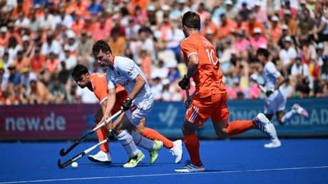 La selección española de Hockey hierba debuta en el Europeo con derrota ante la vigente campeona