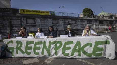 Environmentalist goon squad Greenpeace learns a lesson
