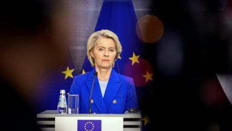Von der Leyen attendue au tournant au Parlement européen après son accord commercial avec Trump