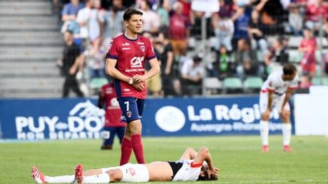 Foot : à qui perd gagne, Clermont s’incline face à Boulogne-sur-Mer mais reste en Ligue 2