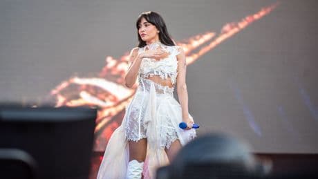 Así se gestó la participación de Hombres G en el concierto de Aitana: llamó ella y sus padres son fans