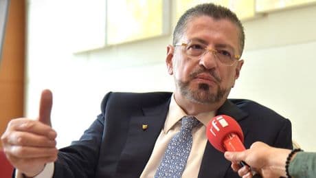 Co-président de la Conférence sur l’océan, Rodrigo Chaves Robles ne veut pas «fermer la porte» à l’exploration pétrolière
