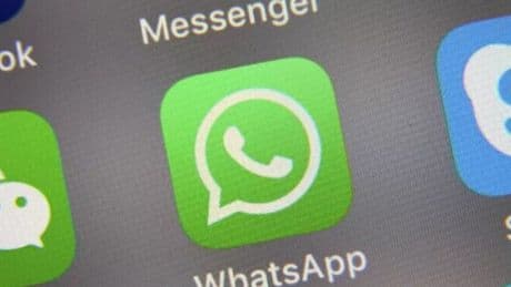 WhatsApp, come svuotare il «cestino nascosto» e liberare la memoria: il trucco per avere più spazio sul cellulare