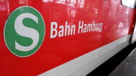 S-Bahn-Unfall am Hamburger Hauptbahnhof: Zwei Männer erfasst, einer stirbt