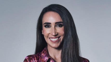 Cristina Eguren, dermatóloga: “Nos estamos pasando de frenada con la skincare y la rutina cosmética puede arruinar la piel”