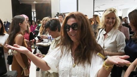 La mujer y el bolso Birkin