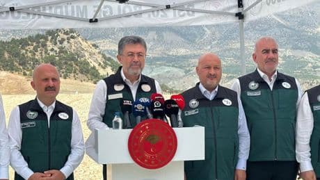 Bakan Yumaklı: "Türkiye olarak su stresi çeken ülkeler kategorisindeyiz"