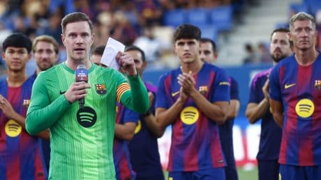Ter Stegen pasa de los abucheos a los aplausos en el Gamper: ''Es el momento de mirar hacia adelante''