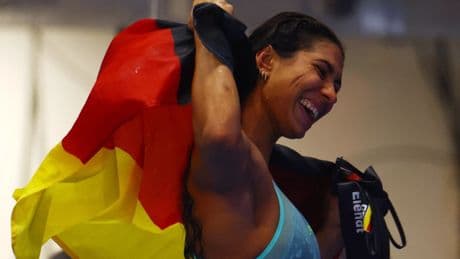 Gold bei Schwimm-WM: Anna Elendt glücklich und deshalb erfolgreich