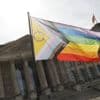 „Jagd auf Regenbogenfahnen“: Bundestagsabgeordnete müssen Flaggen in ihren Büros abhängen – Verwaltung spricht von „Routinevorgang“