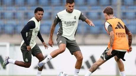 Xabi Alonso moviliza a sus reservistas para una mili acelerada