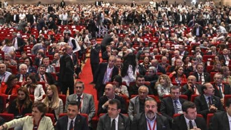 Türkiye siyasetinin kaderini belirleyecek toplantı için saatler kaldı